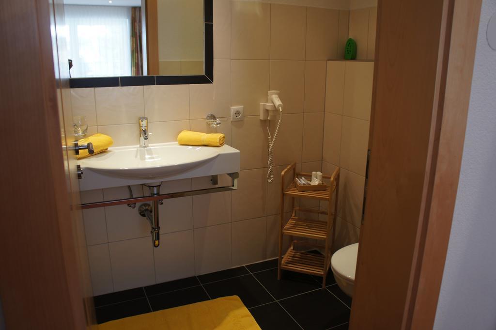 אישגל Alpinea Appartements מראה חיצוני תמונה