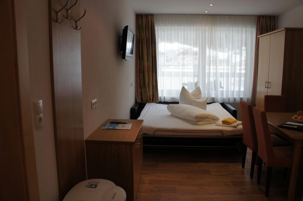 אישגל Alpinea Appartements מראה חיצוני תמונה